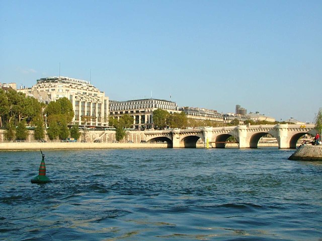 Le Louvre